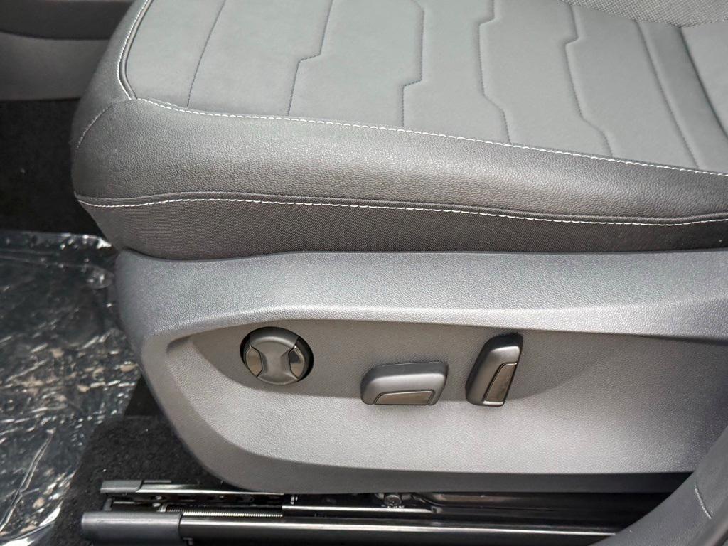 new 2025 Volkswagen Taos car, priced at $33,116
