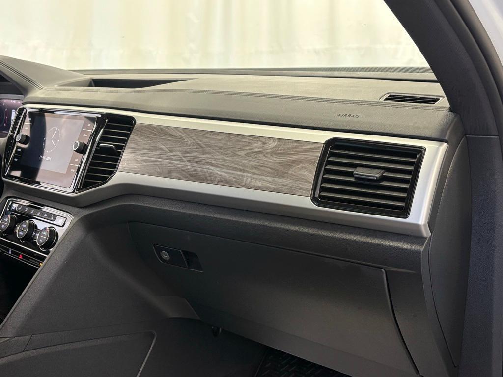 used 2022 Volkswagen Atlas Cross Sport car, priced at $29,400