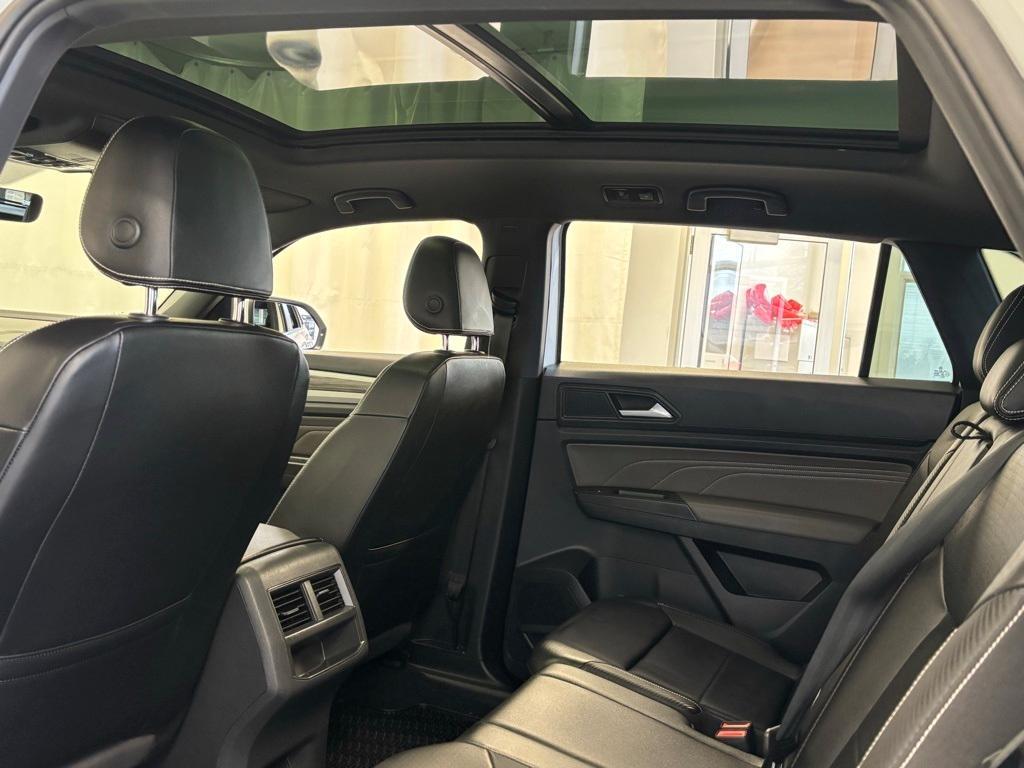 used 2022 Volkswagen Atlas Cross Sport car, priced at $29,400