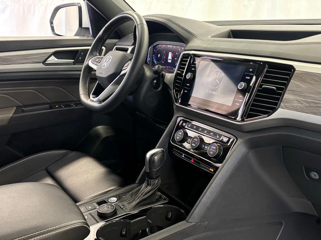 used 2022 Volkswagen Atlas Cross Sport car, priced at $29,400