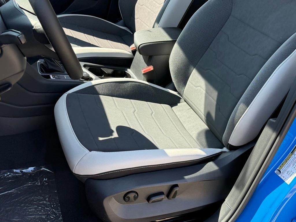 new 2025 Volkswagen Taos car, priced at $31,368