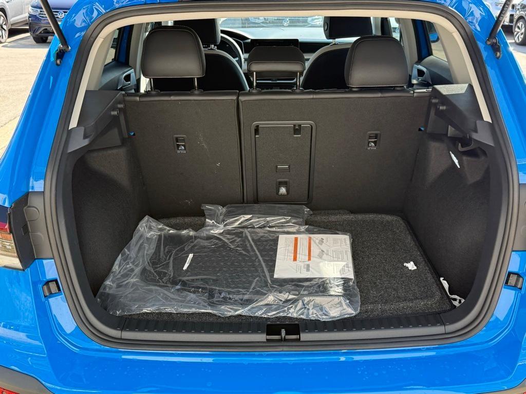 new 2025 Volkswagen Taos car, priced at $31,368