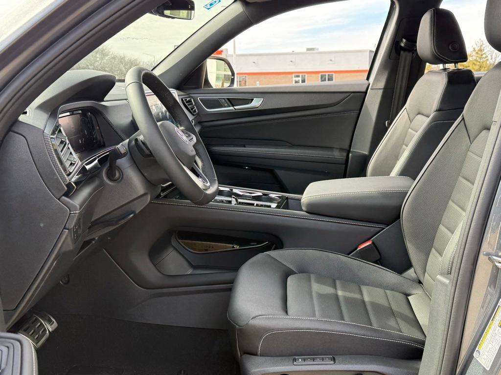 new 2025 Volkswagen Atlas Cross Sport car, priced at $47,980