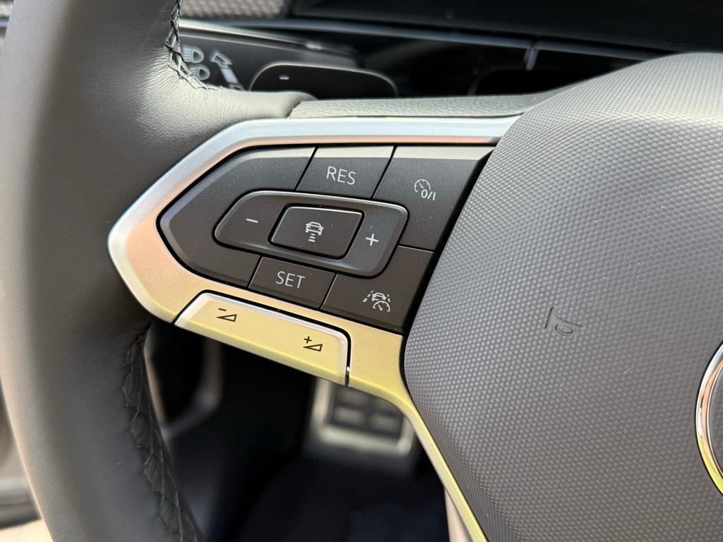 new 2025 Volkswagen Atlas Cross Sport car, priced at $47,980