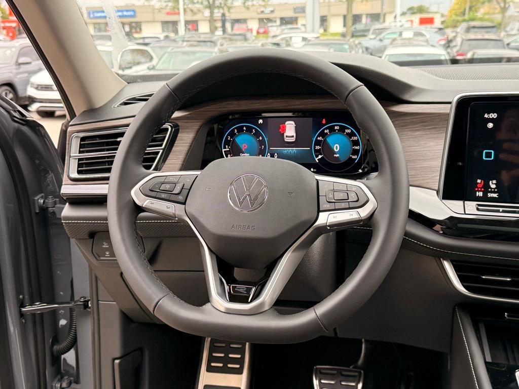 new 2026 Volkswagen Atlas car, priced at $54,911