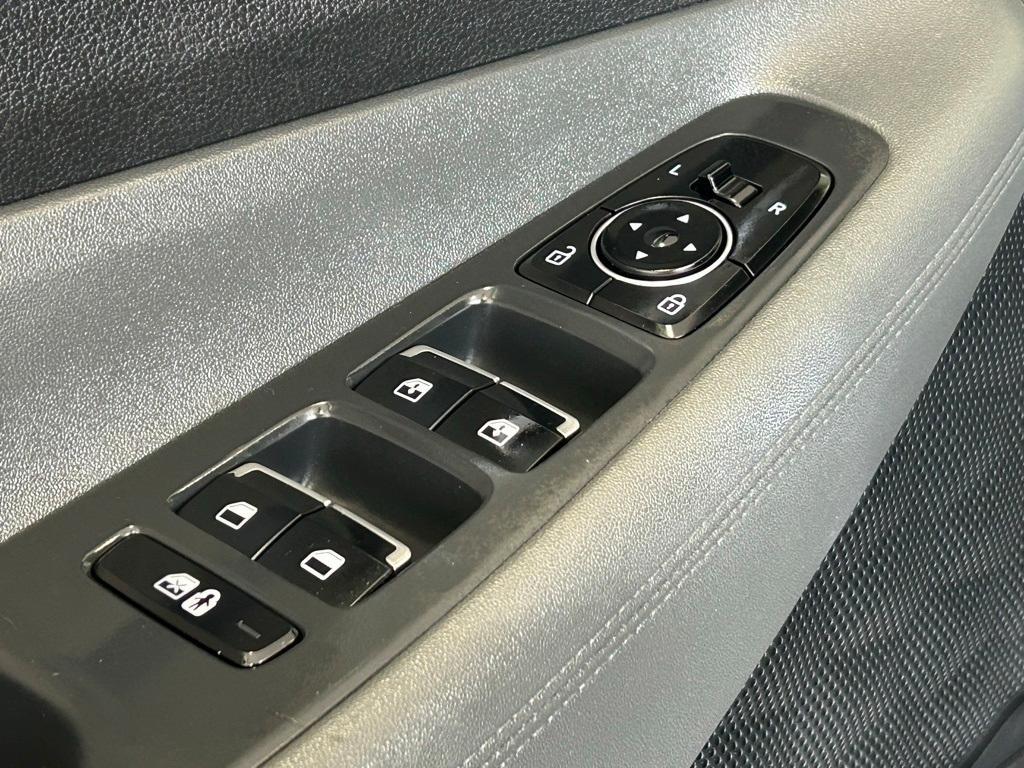 used 2022 Hyundai Santa Fe car, priced at $27,477