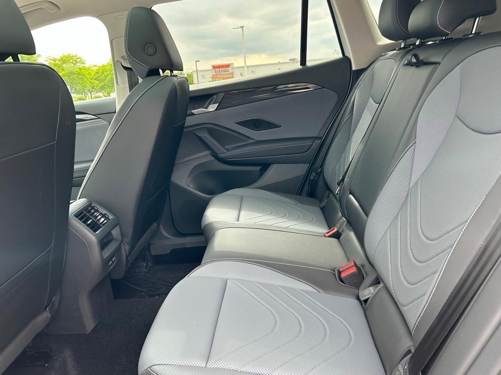 new 2025 Volkswagen Tiguan car, priced at $37,416