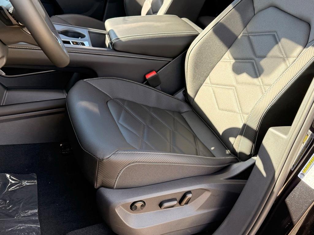 new 2026 Volkswagen Atlas Cross Sport car, priced at $40,524