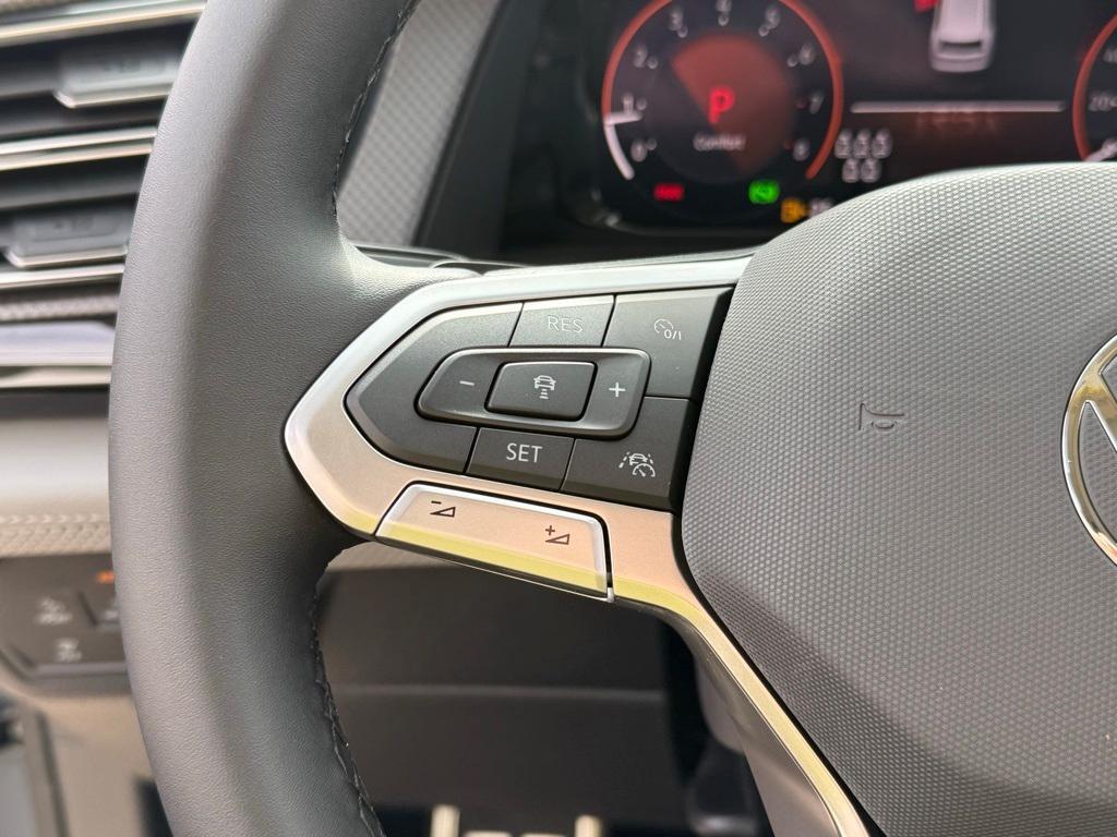 new 2025 Volkswagen Atlas car, priced at $45,341