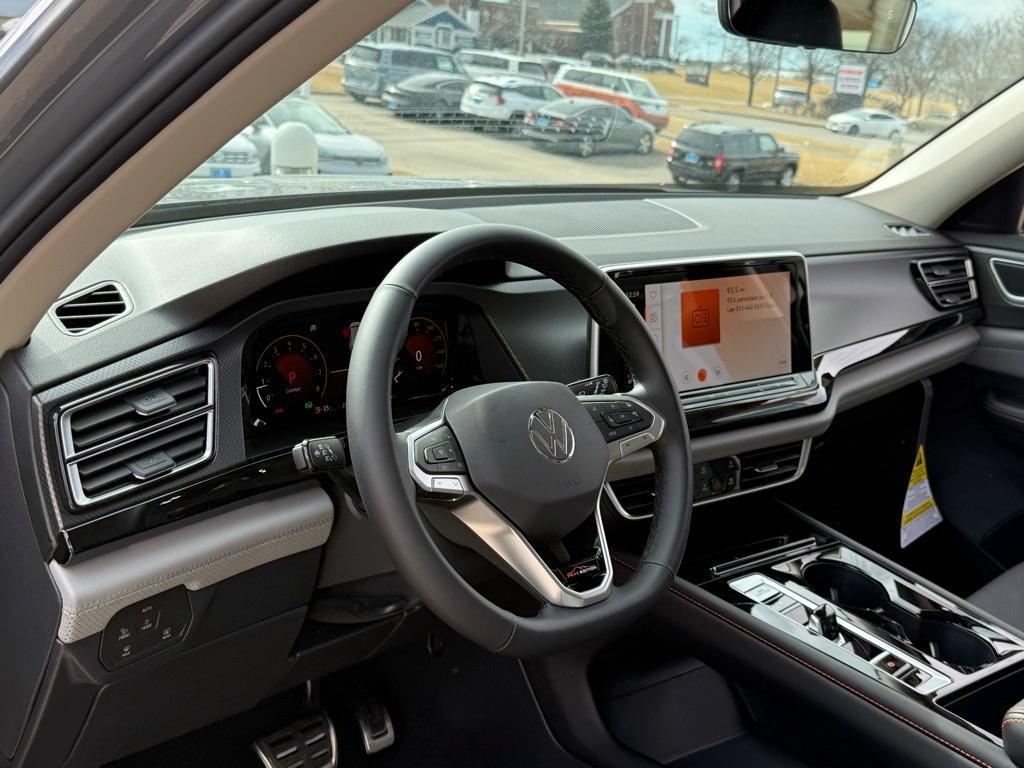 new 2025 Volkswagen Atlas car, priced at $45,341