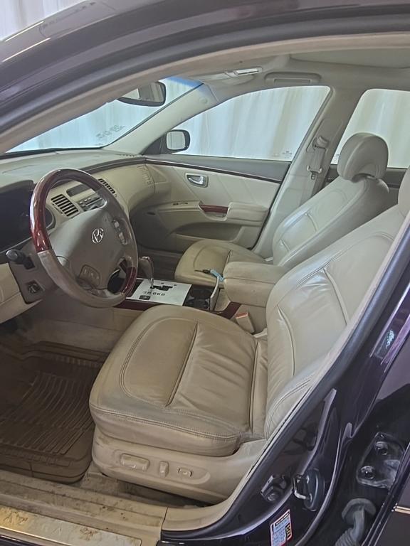 used 2006 Hyundai Azera car, priced at $4,500