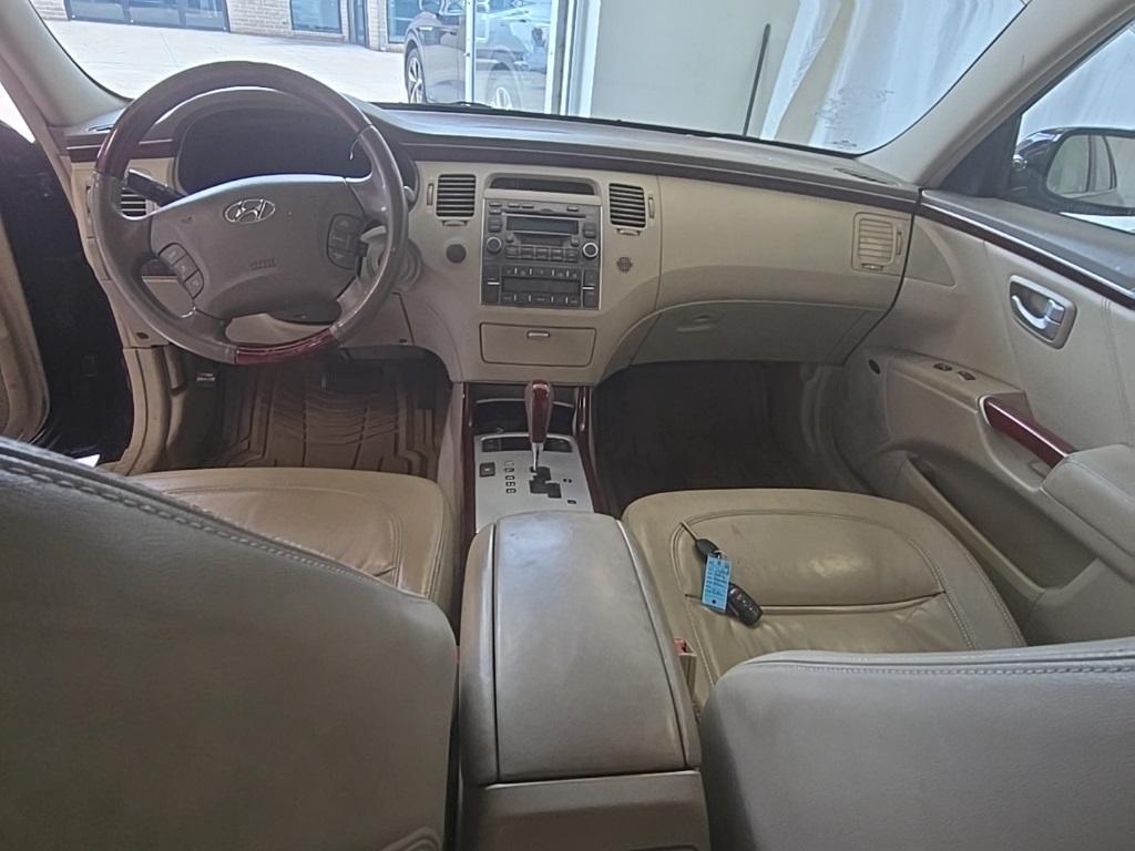 used 2006 Hyundai Azera car, priced at $4,500