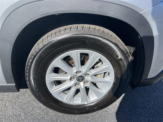 used 2025 Toyota Grand Highlander car, priced at $44,898