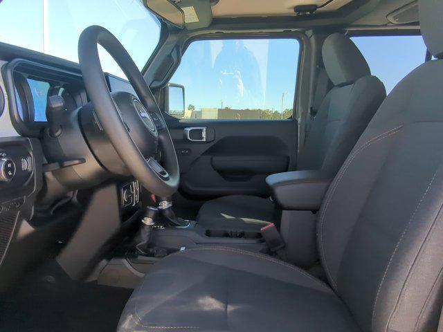 used 2025 Jeep Gladiator car, priced at $37,298