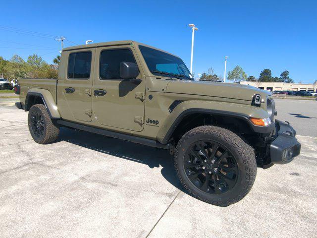 used 2025 Jeep Gladiator car, priced at $37,298