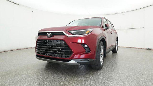 used 2025 Toyota Grand Highlander car, priced at $54,998