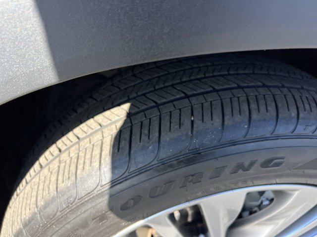 used 2025 Toyota Highlander car, priced at $50,678