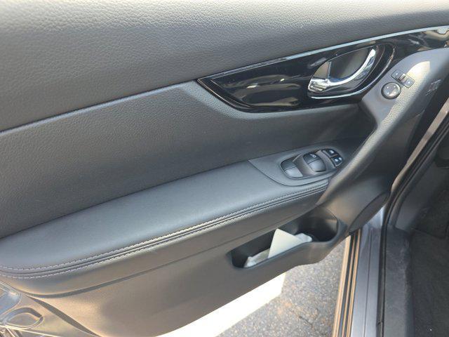 used 2021 Nissan Rogue Sport car, priced at $23,749