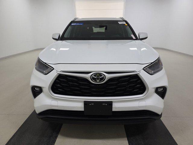 used 2022 Toyota Highlander car, priced at $30,998