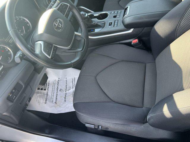 used 2024 Toyota Highlander car, priced at $36,548