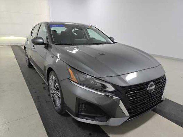 used 2023 Nissan Altima car, priced at $23,998