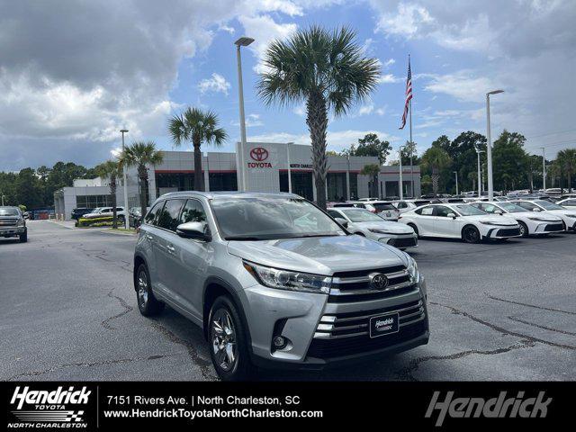 used 2019 Toyota Highlander car, priced at $27,228