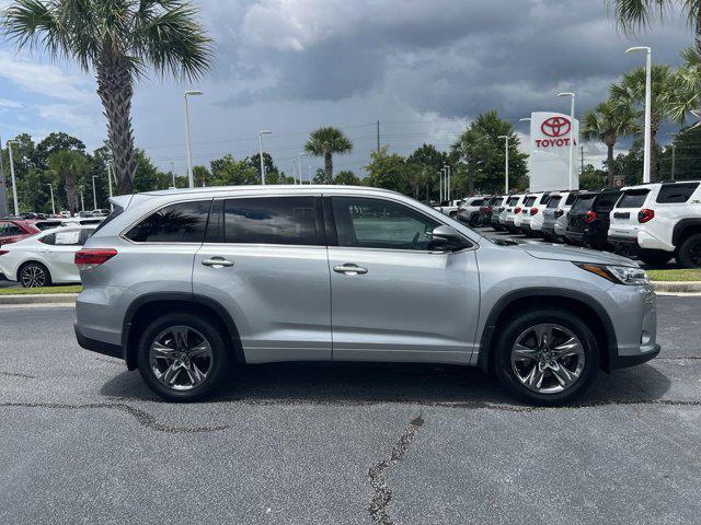 used 2019 Toyota Highlander car, priced at $27,228