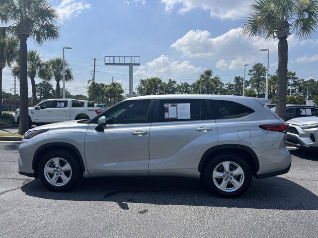 used 2023 Toyota Highlander car, priced at $34,498