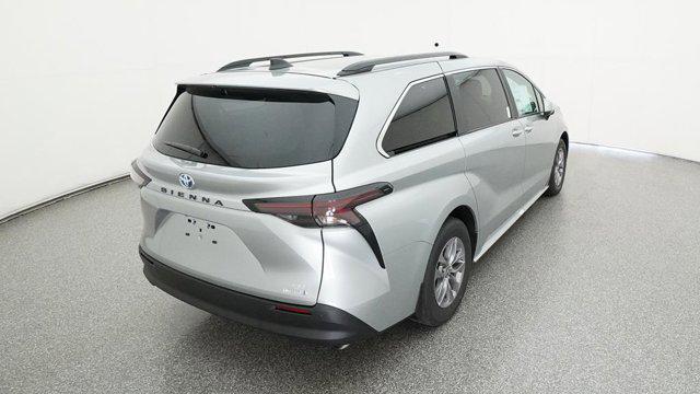 new 2024 Toyota Sienna car, priced at $46,027