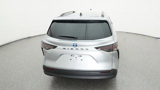 new 2024 Toyota Sienna car, priced at $46,027