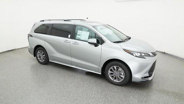 new 2024 Toyota Sienna car, priced at $46,027