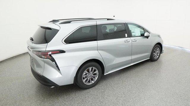 new 2024 Toyota Sienna car, priced at $46,027