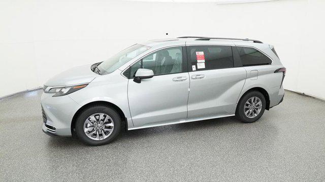 new 2024 Toyota Sienna car, priced at $46,027