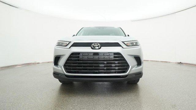new 2026 Toyota Grand Highlander Hybrid car, priced at $54,204