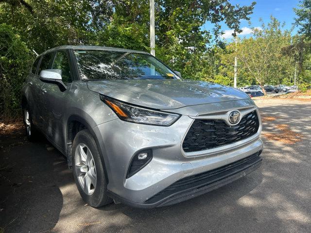 used 2024 Toyota Highlander car, priced at $35,295