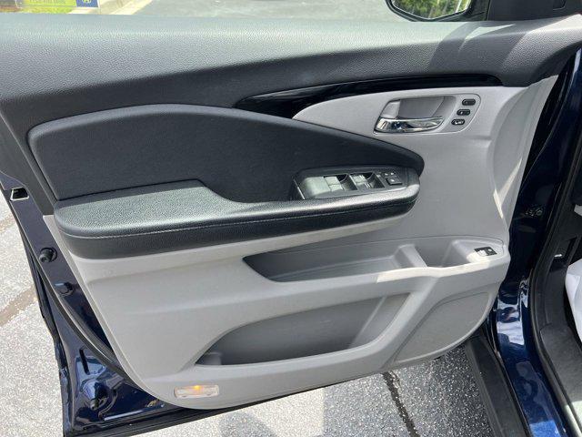 used 2016 Honda Pilot car, priced at $16,749