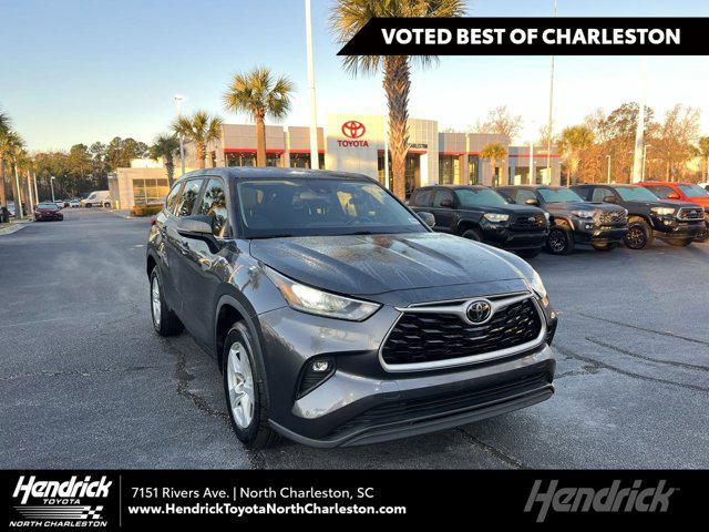 used 2020 Toyota Highlander car, priced at $23,274