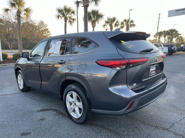 used 2020 Toyota Highlander car, priced at $23,274