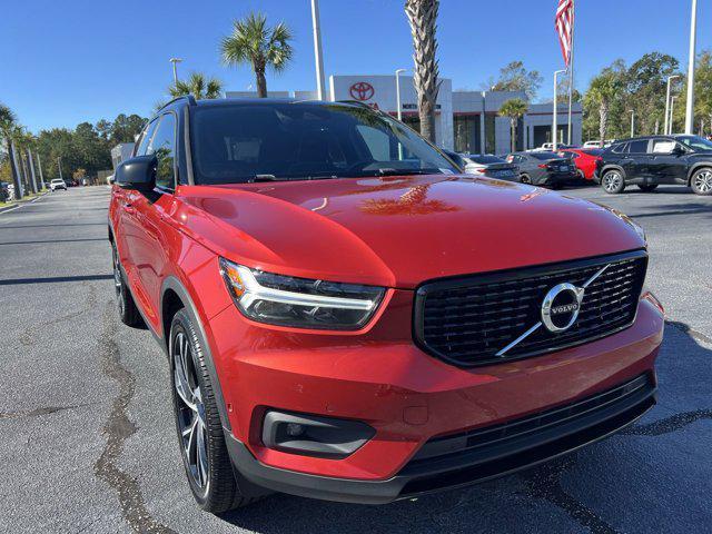 used 2019 Volvo XC40 car, priced at $21,998