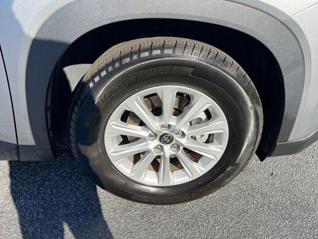 used 2025 Toyota Grand Highlander car, priced at $46,998