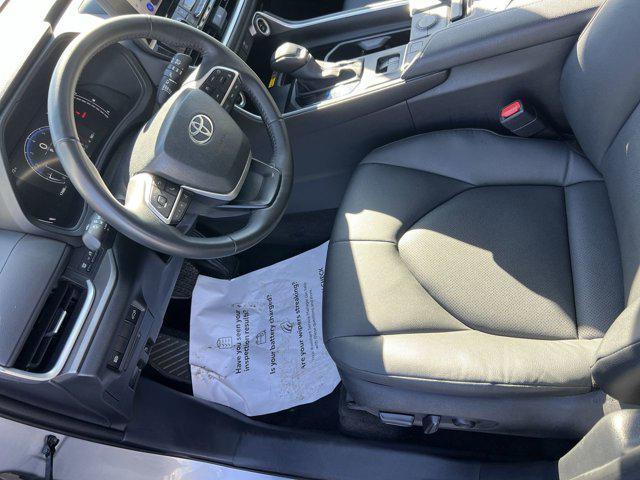 used 2025 Toyota Grand Highlander car, priced at $46,998