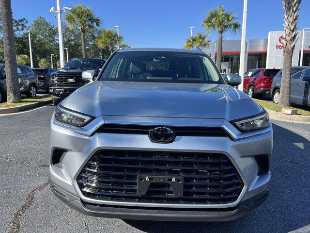 used 2025 Toyota Grand Highlander car, priced at $46,998