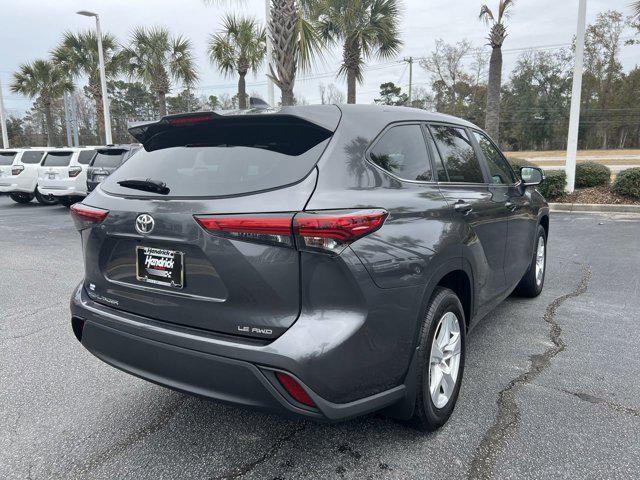 used 2023 Toyota Highlander car, priced at $34,998