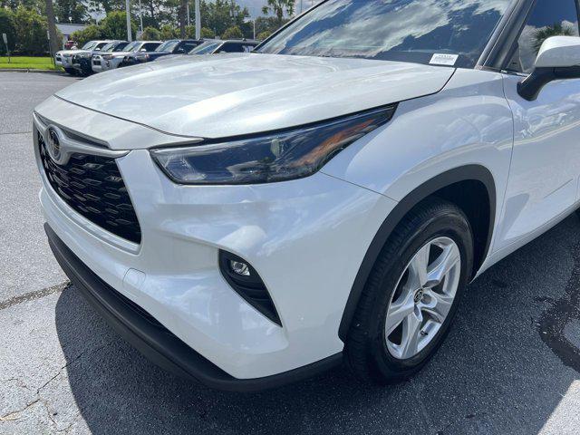 used 2023 Toyota Highlander car, priced at $36,248