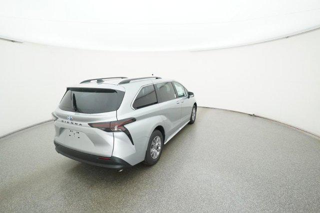 new 2025 Toyota Sienna car, priced at $46,723
