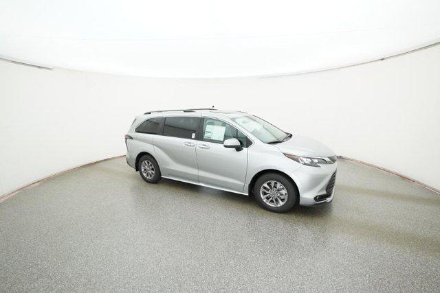 new 2025 Toyota Sienna car, priced at $46,723