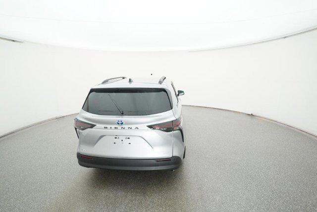 new 2025 Toyota Sienna car, priced at $46,723