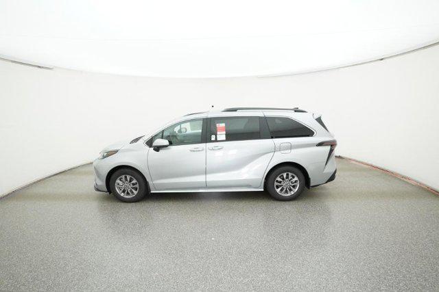 new 2025 Toyota Sienna car, priced at $46,723