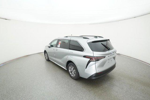 new 2025 Toyota Sienna car, priced at $46,723
