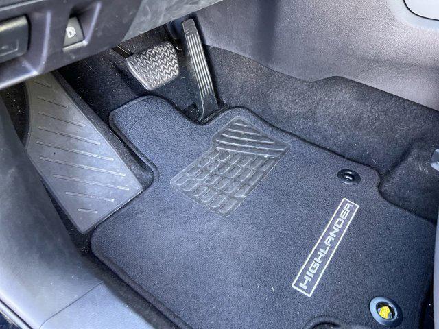 used 2023 Toyota Highlander car, priced at $37,749